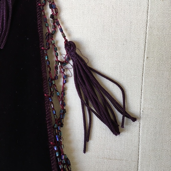 Kite and Butterfly Velvet peacock tassel kimono - Picture 7 of 8